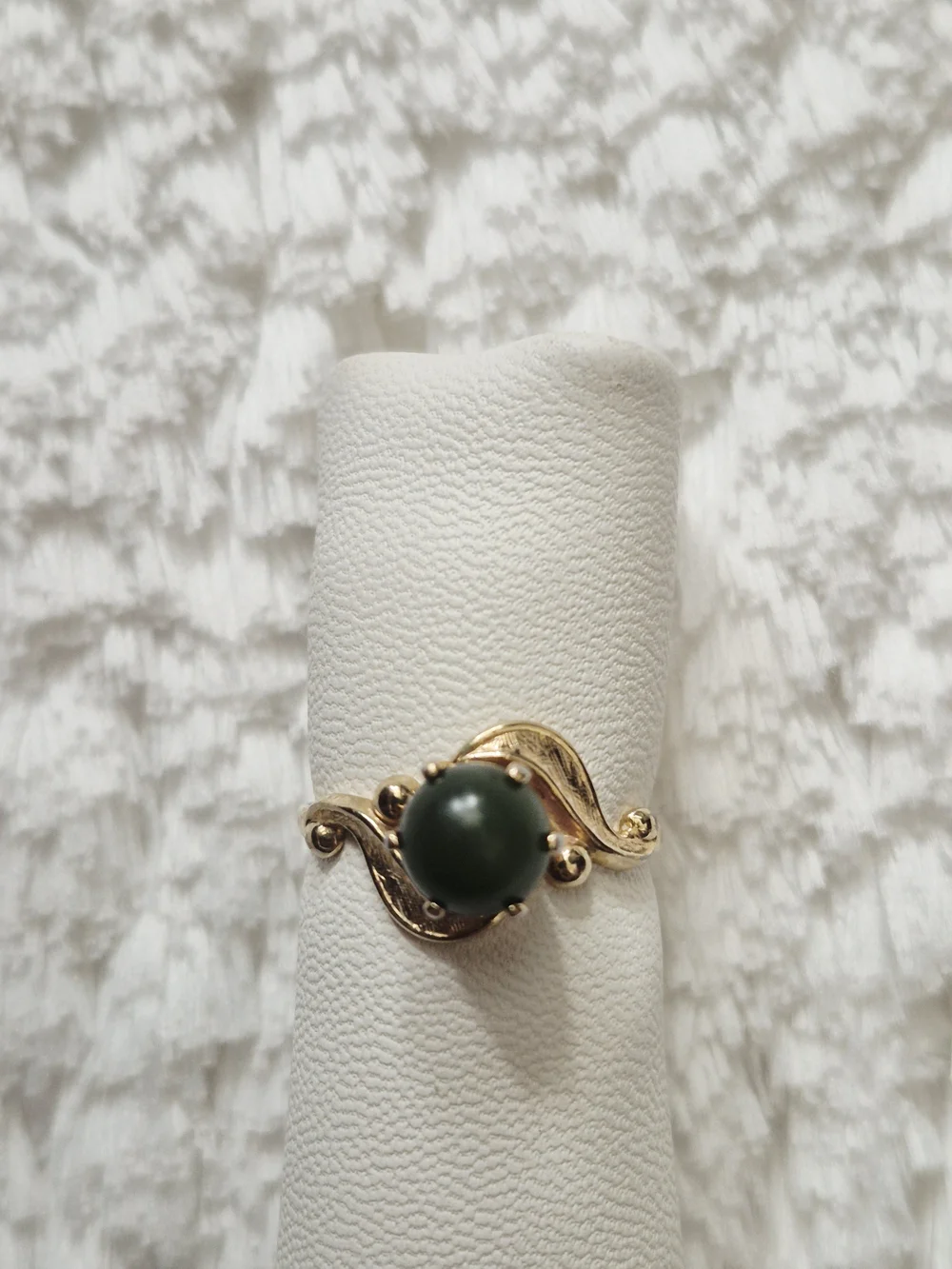 Vintage Gold Vermeil Green Nephrite Jade Cabochon Bypass Ring